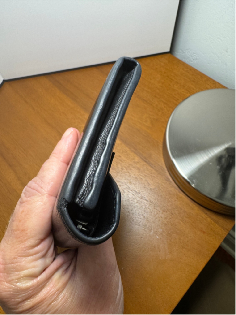Balenciaga Black Leather Envelope Large Wallet - Picture 7 of 9